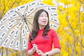 NHÀ GIÁO MẪU MỰC