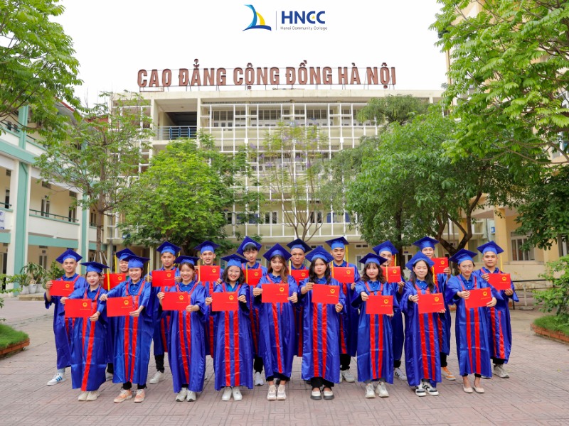 Nên học Cao đẳng Quản trị kinh doanh ở đâu